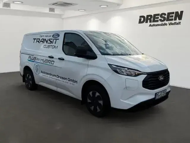Occasion Ford Transit Custom Trend 233 ch (171 kW) 2025 Blanc