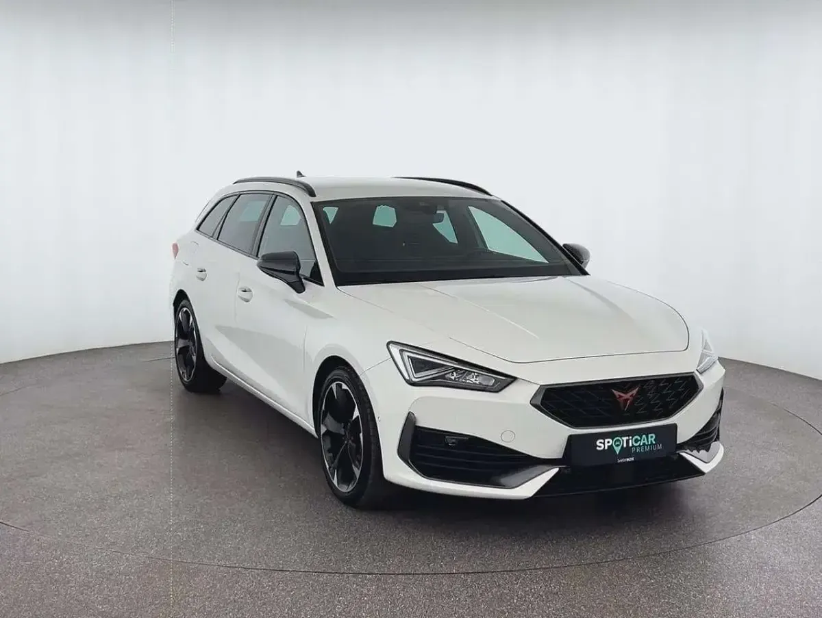 Gebraucht Cupra Leon 150 PS (110 kW) 2023 Weiß Kombi