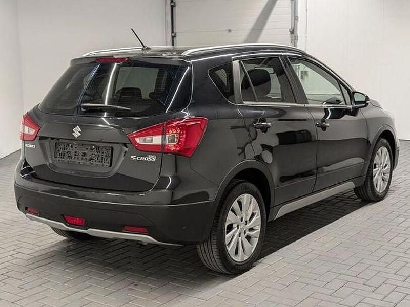 Gebraucht Suzuki SX4 S-Cross Comfort 140 PS (102 kW) 2018 Schwarz SUV