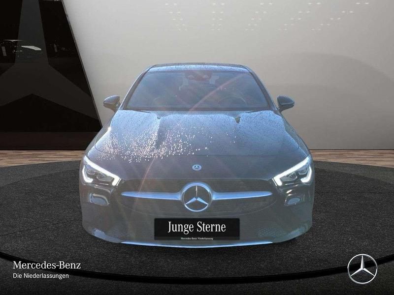 Gebraucht Mercedes CLA200 Progressive 150 PS (110 kW) 2021 Schwarz Limousine