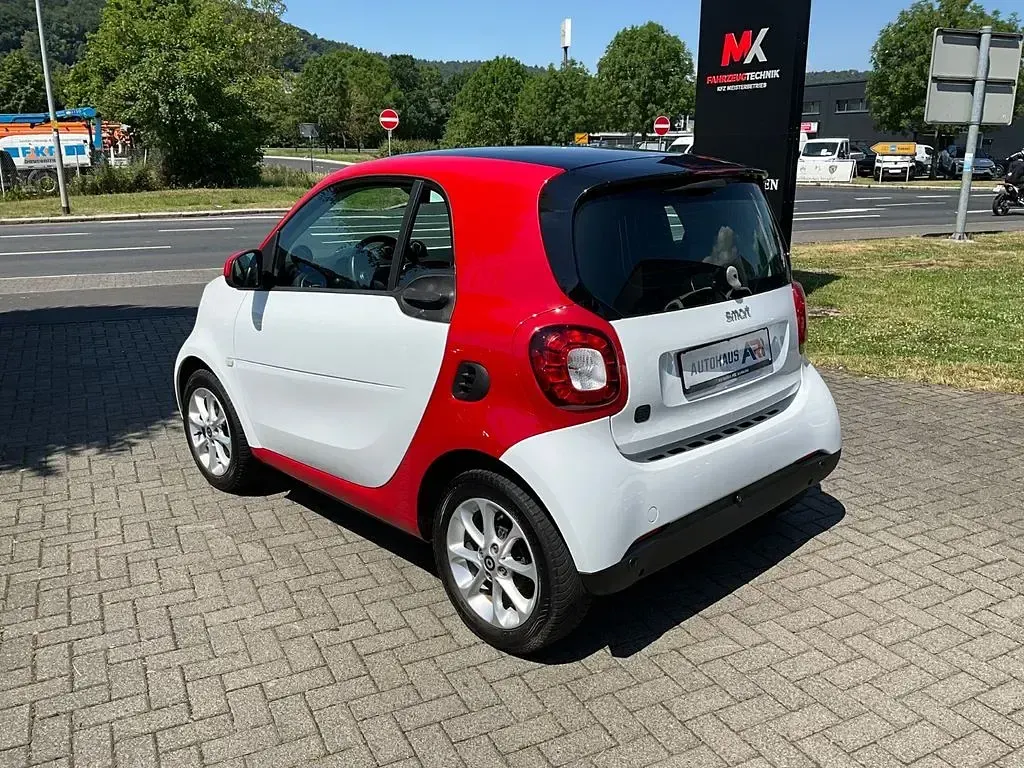 Gebraucht Smart ForTwo Electric Drive 60 kW (82 PS) 2019 Weiß Coupé