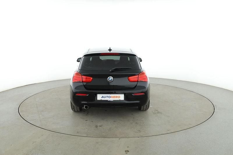 Gebraucht BMW 118 136 PS (100 kW) 2018 Schwarz Kleinwagen