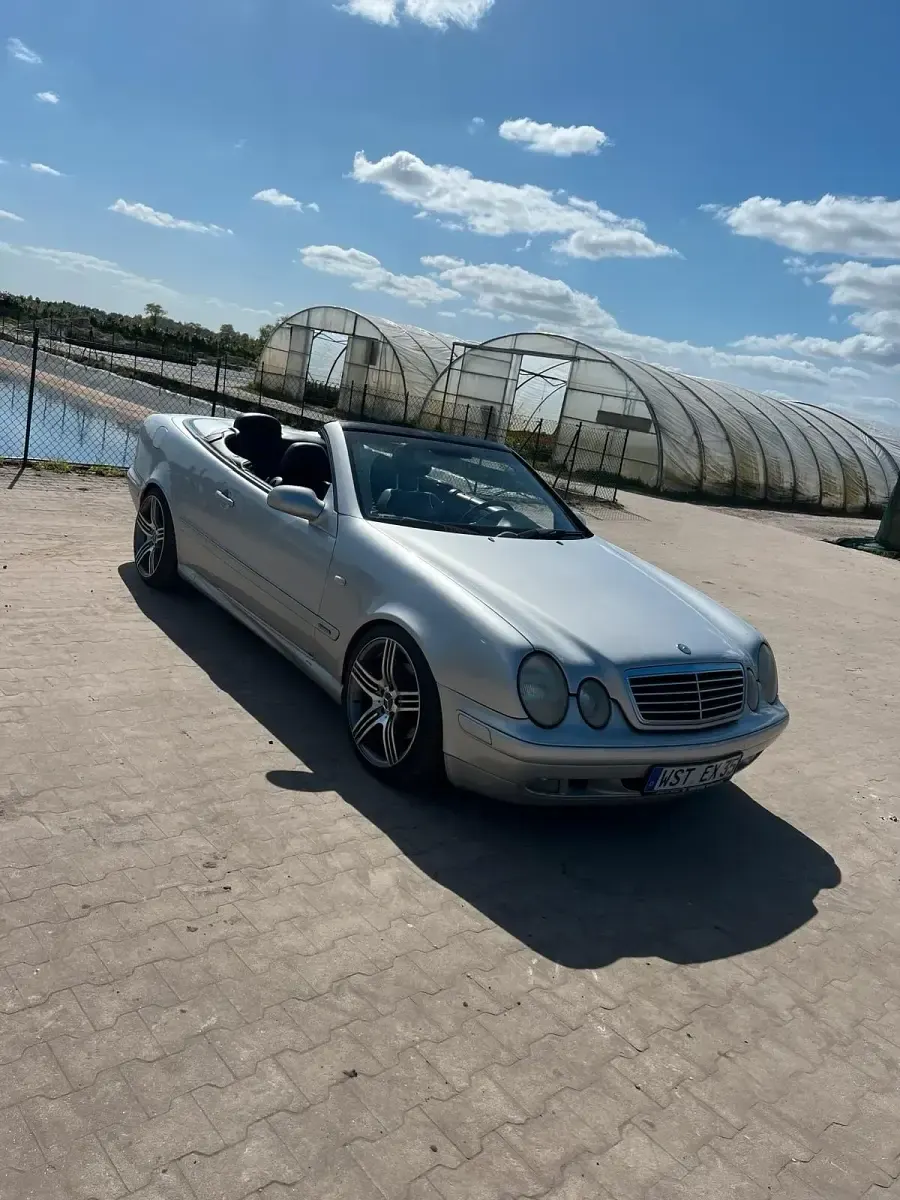 Gebraucht Mercedes CLK320 218 PS (160 kW) 1999 Silber Cabrio