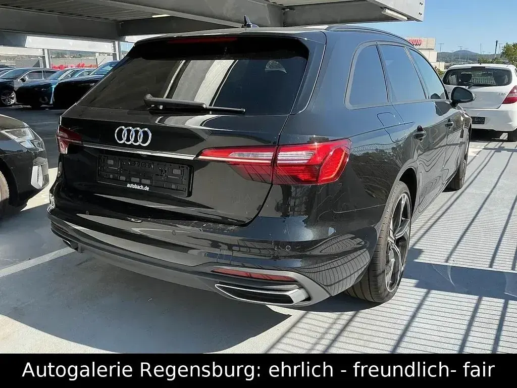 Gebraucht Audi A4 S-Line 204 PS (150 kW) 2022 Schwarz Kombi