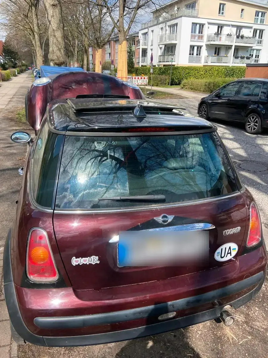 Używany Mini Cooper 116 KM (85 kW) 2003 Czerwony Hatchback