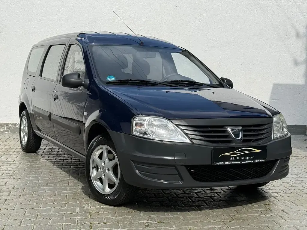 Gebraucht Dacia Logan 84 PS (61 kW) 2011 Blau Kombi