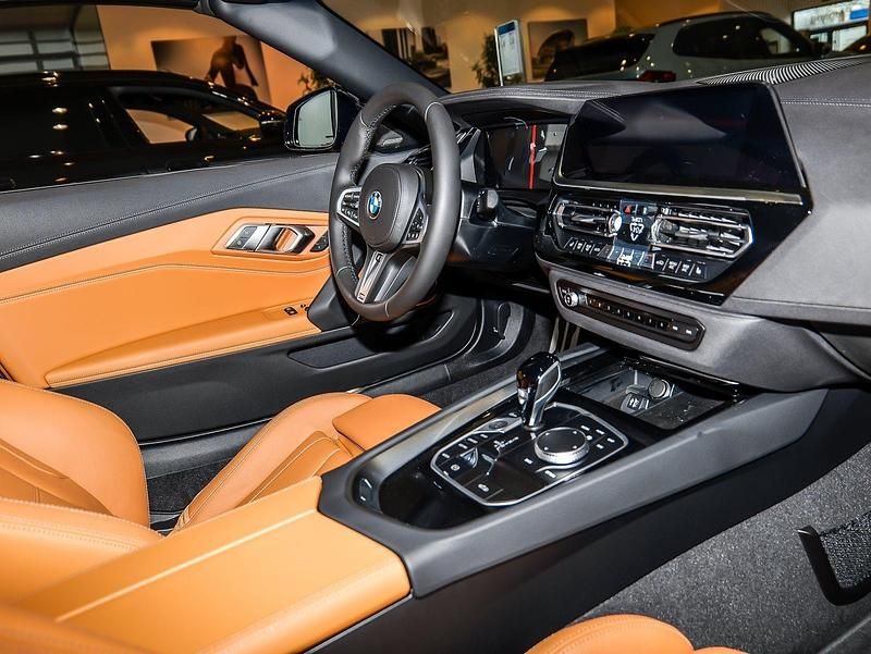 Neu BMW Z4 M Sport 340 PS (250 kW) 2025 Schwarz Cabrio