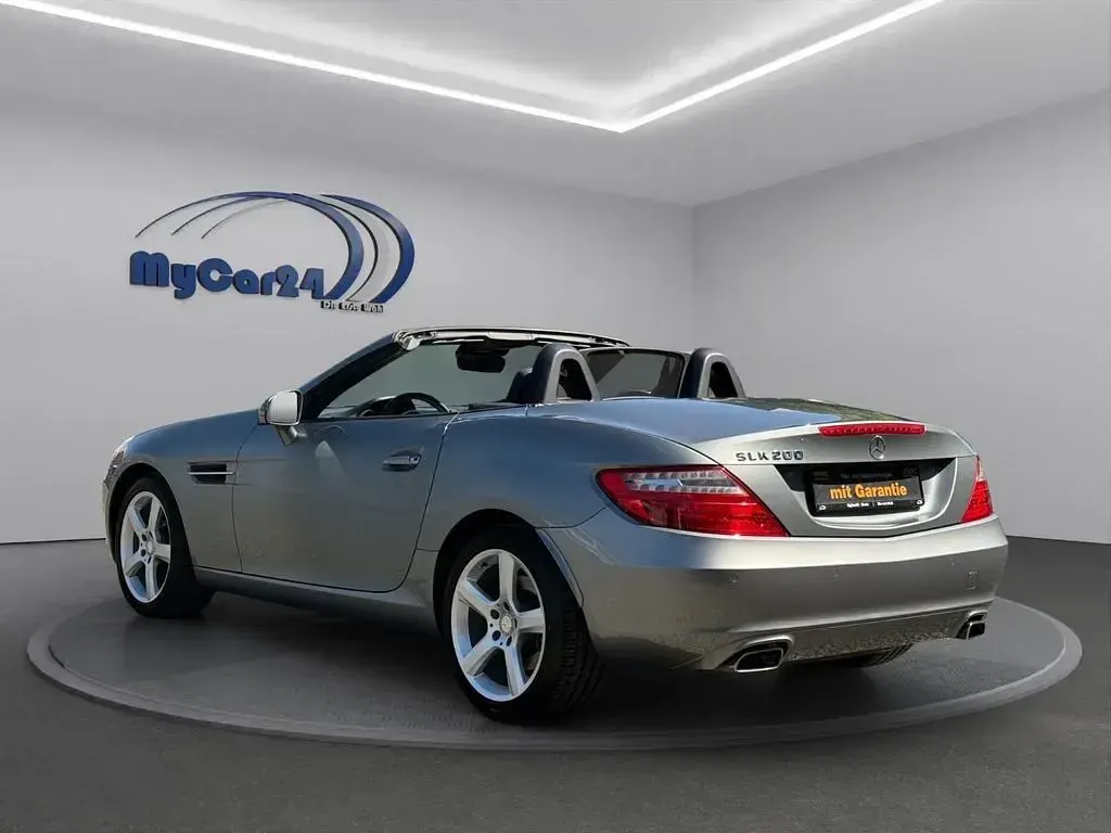 Usata Mercedes SLK200 184 CV (135 kW) 2014 Argento Cabrio