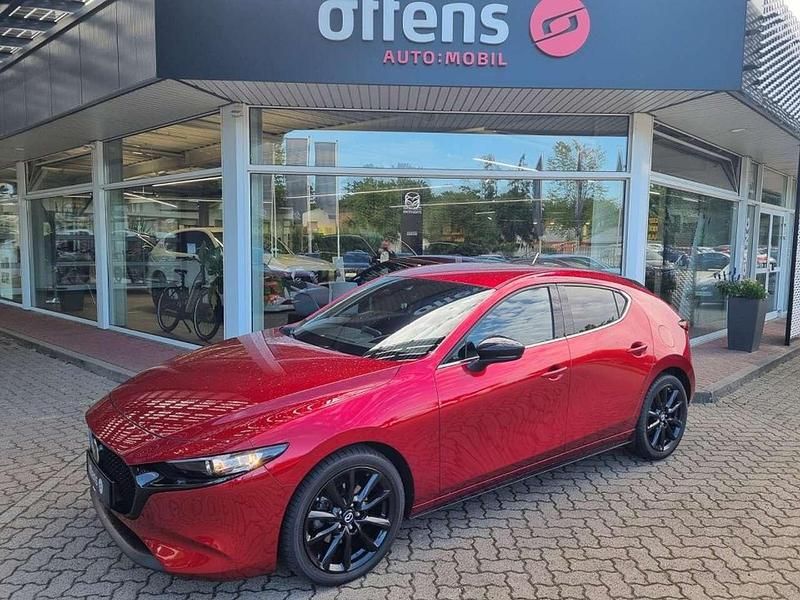 Soul red crystal Gebraucht 2023 Mazda 3 Limousine | 21.980 € (Fairer Preis) - Bild 1/4
