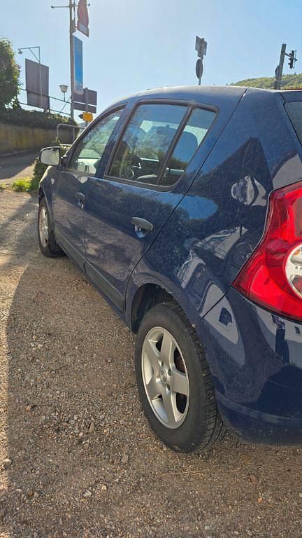Gebraucht Dacia Sandero 75 PS (55 kW) 2009 Limousine