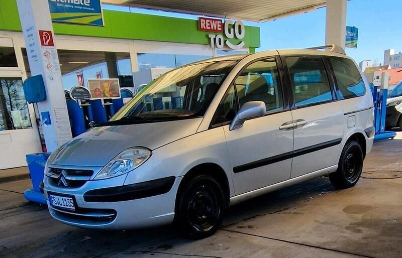 Silber Gebraucht 2007 Citroën C8 Van / Kleinbus | 1.650 € (Fairer Preis) - Bild 1/4