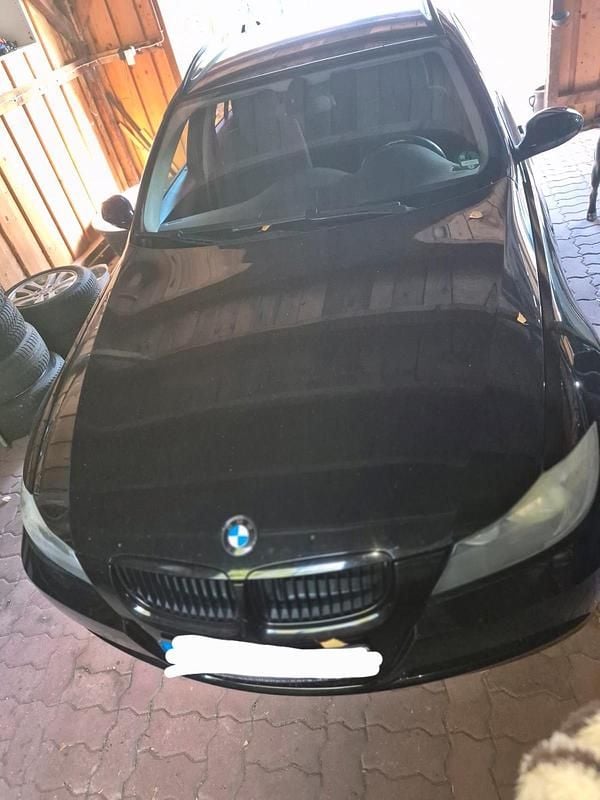 Schwarz Gebraucht 2007 BMW 318 Kombi | 2.500 € (Superpreis) - Bild 1/4