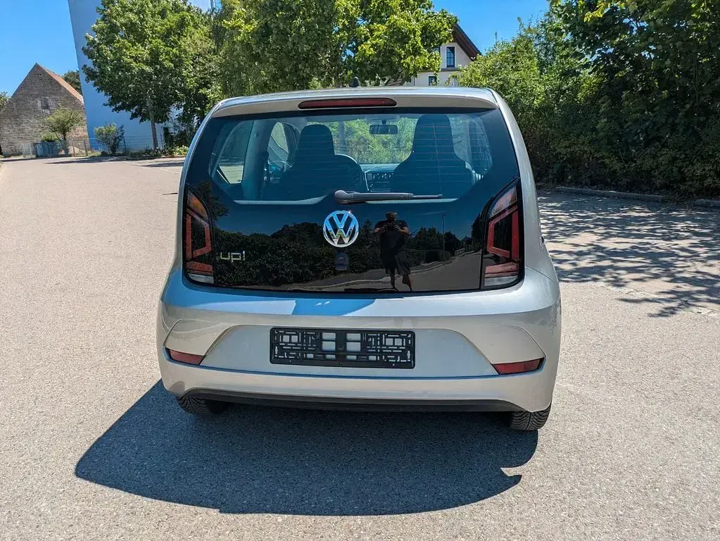 Gebraucht VW up! 60 PS (44 kW) 2019 Grau Kleinwagen