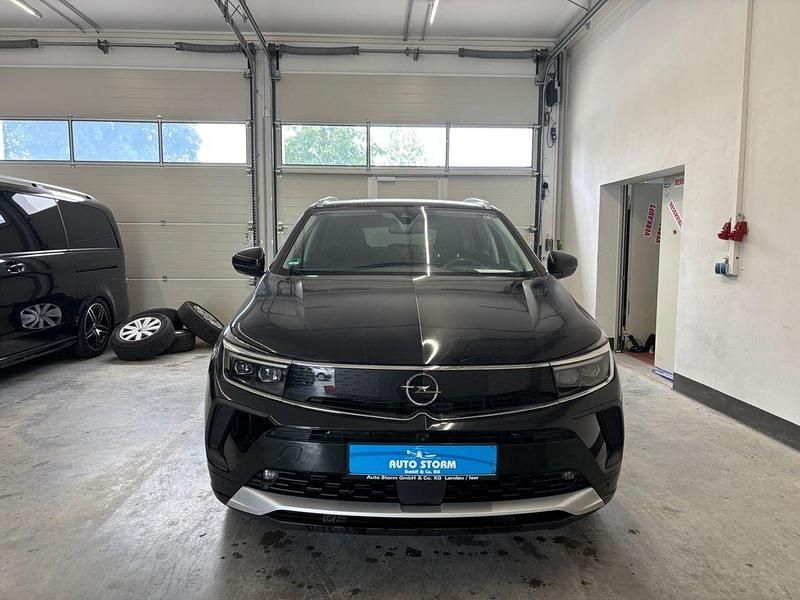 Gebraucht Opel Grandland X Ultimate 131 PS (96 kW) 2022 Diamant schwarz/karbon schwarz SUV