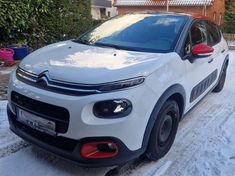 Weiß Gebraucht 2017 Citroën C3 Shine Kleinwagen | 11.000 € (Etwas zu teuer) - Bild 1/4