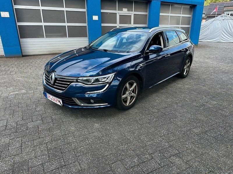 Blau Gebraucht 2017 Renault Talisman Limousine | 6.999 € - Bild 1/4