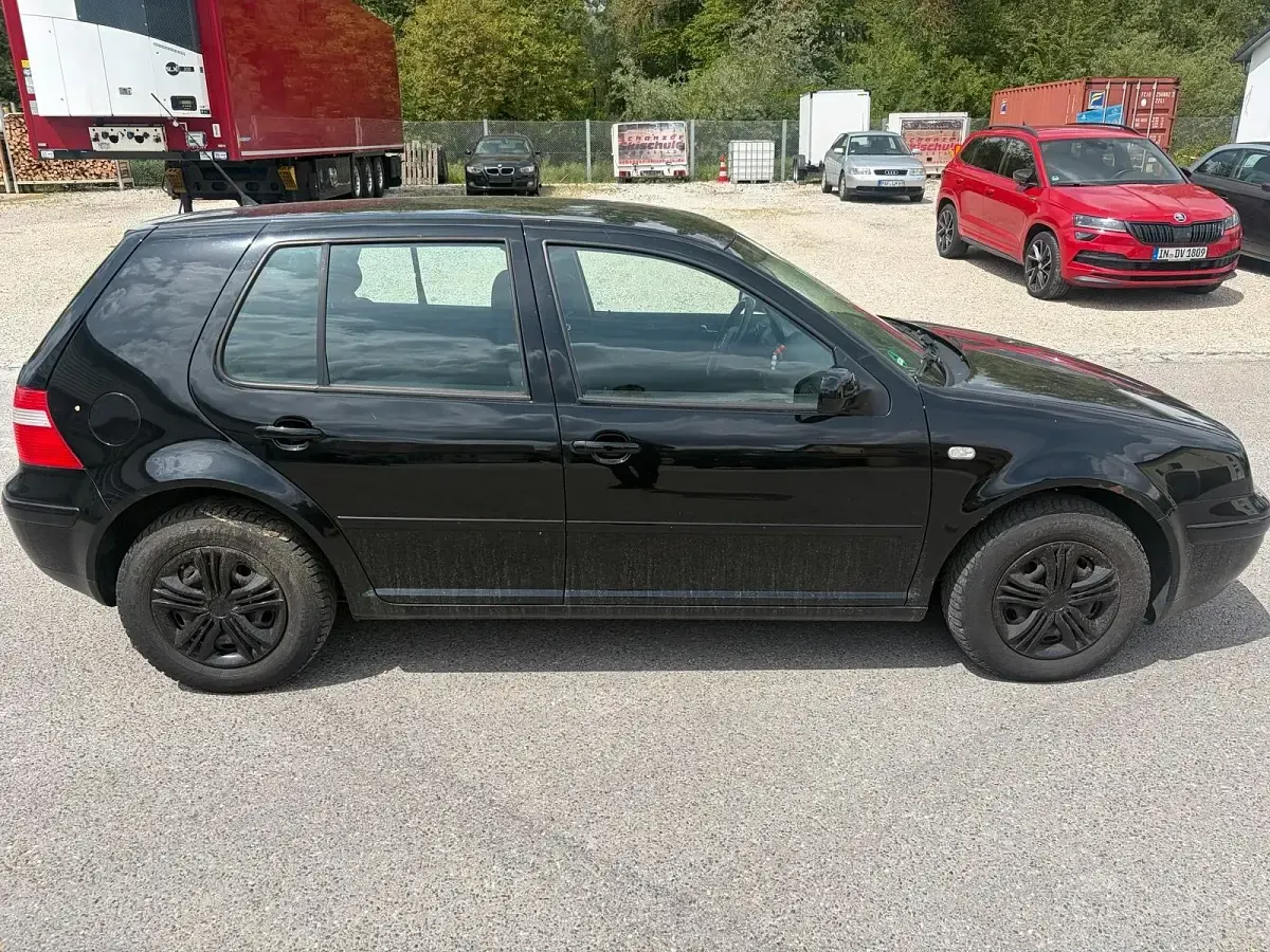Gebraucht VW Golf IV 75 PS (55 kW) 2003 Kleinwagen