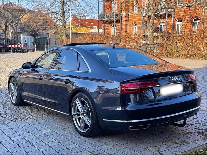 Gebraucht Audi A8 385 PS (283 kW) 2013 Blau Limousine