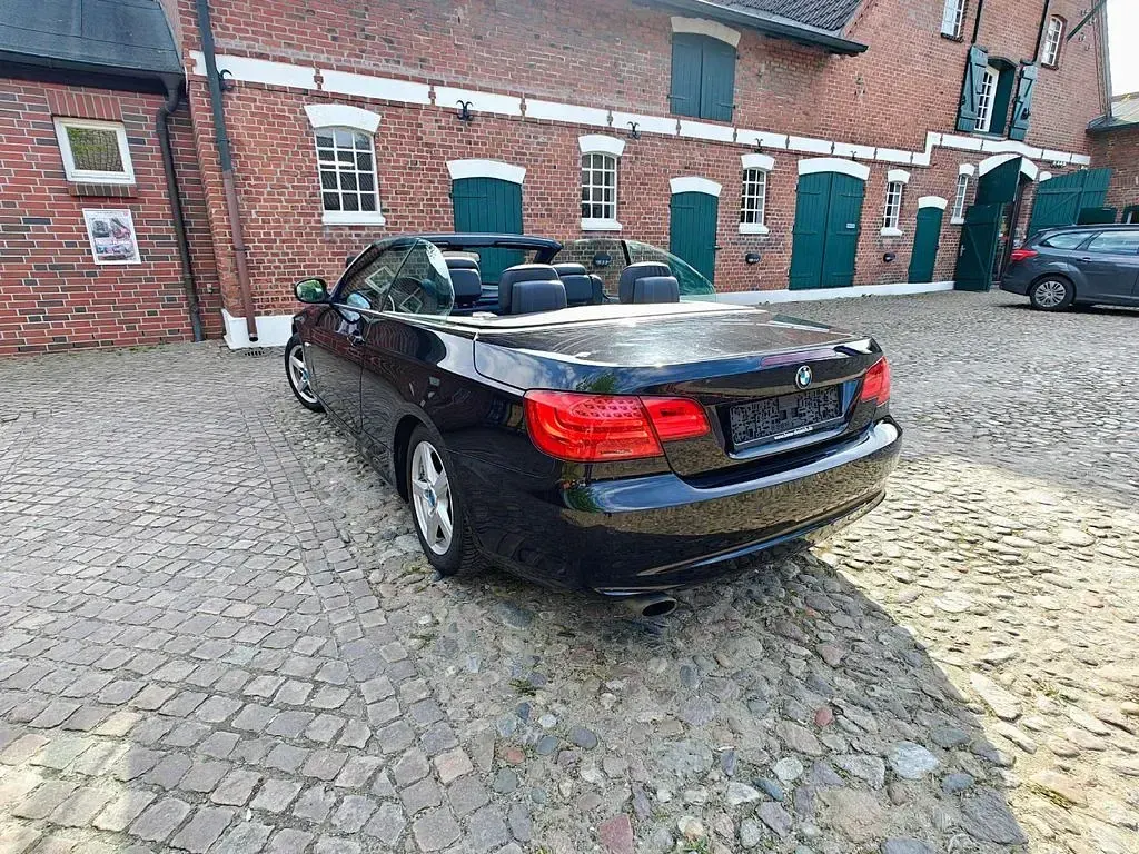 Gebraucht BMW 320 Cabriolet Performance 184 PS (135 kW) 2011 Black sapphire metallic Cabrio