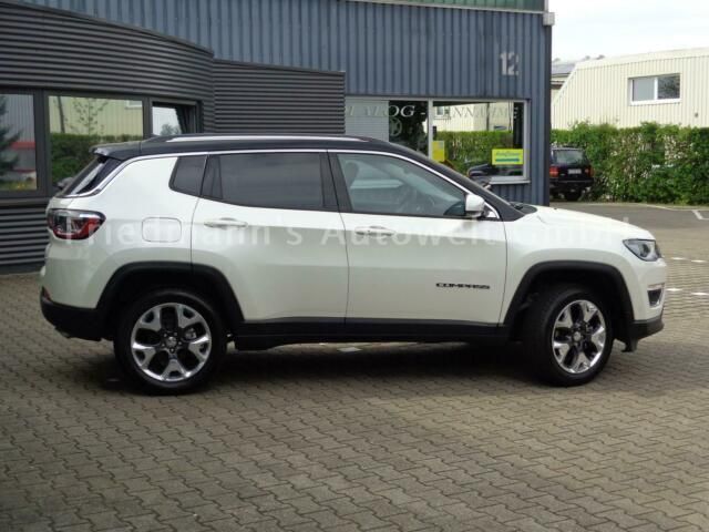Gebraucht Jeep Compass Limited 174 PS (127 kW) 2019 Weiß metallic SUV