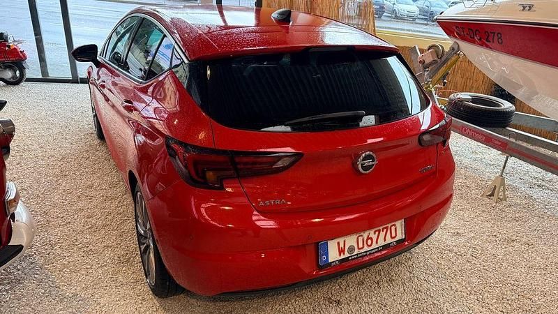Gebraucht Opel Astra Innovation 150 PS (110 kW) 2015 Rot Limousine