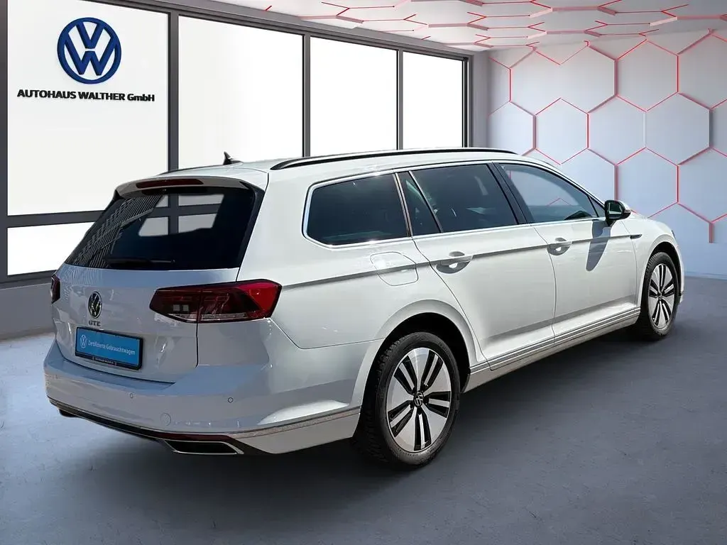 Gebraucht VW Passat GTE 218 PS (160 kW) 2020 Weiß Kombi