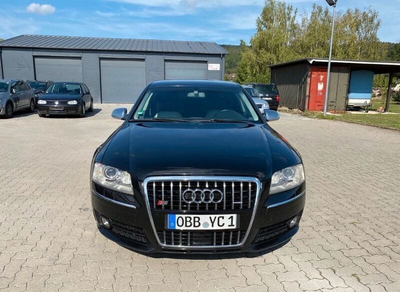 Schwarz Gebraucht 2007 Audi S8 Ambiente Limousine | 9.300 € (Superpreis) - Bild 1/4