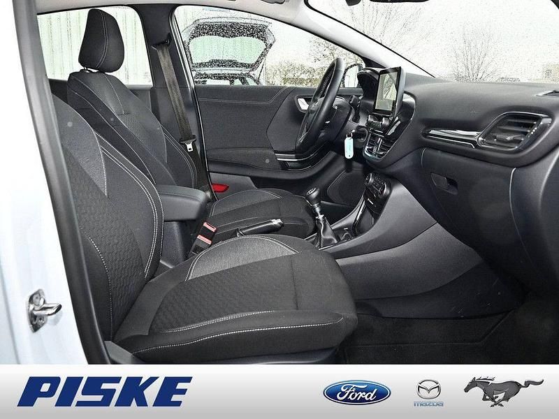 Gebraucht Ford Puma Titanium 125 PS (91 kW) 2024 Weiß SUV