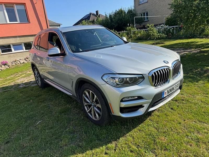 Silber Gebraucht 2018 BMW X3 Luxury Line SUV | 20.500 € (Superpreis) - Bild 1/4