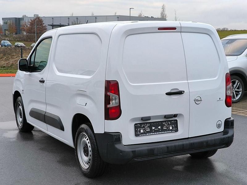 Gebraucht Opel Combo 99 PS (72 kW) 2019 Weiß Kombi