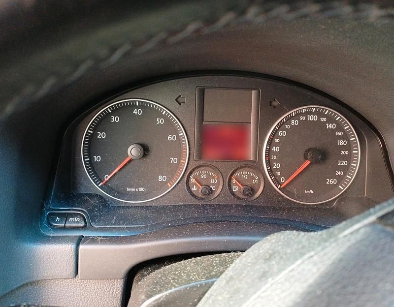 Gebraucht VW Golf V 102 PS (75 kW) 2007 Silber Limousine