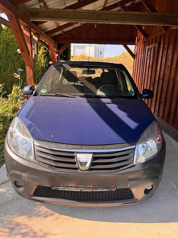 Blau Gebraucht 2009 Dacia Sandero Kleinwagen | 2.350 € - Bild 1/4