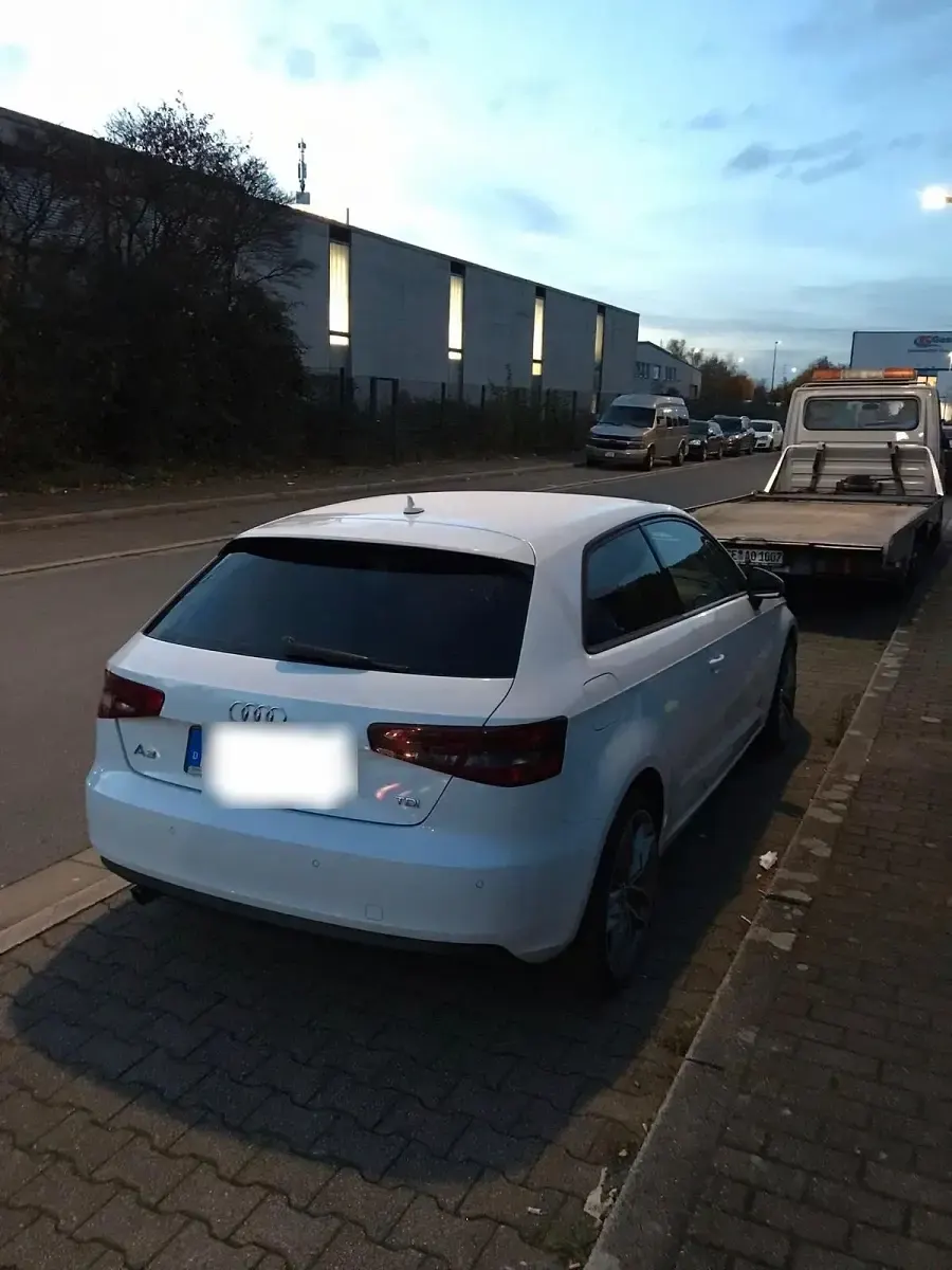 Gebraucht Audi A3 Ambition 110 PS (80 kW) 2015 Weiß Kombi