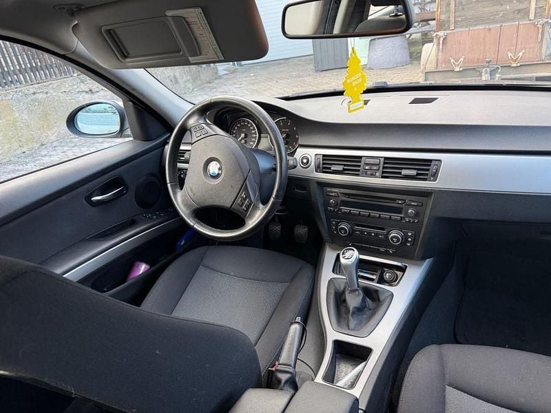 Gebraucht BMW 118 143 PS (105 kW) 2008 Grau Kleinwagen