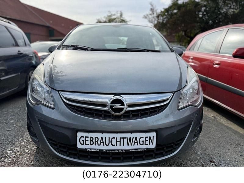 Gebraucht Opel Corsa Satellite 87 PS (63 kW) 2011 Silber Kleinwagen