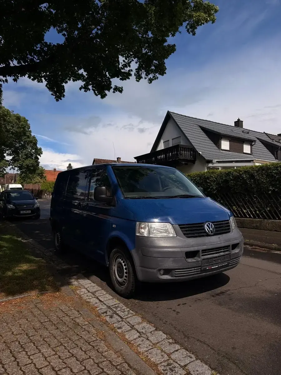 Usata VW Transporter 102 CV (75 kW) 2009 Blu Furgone