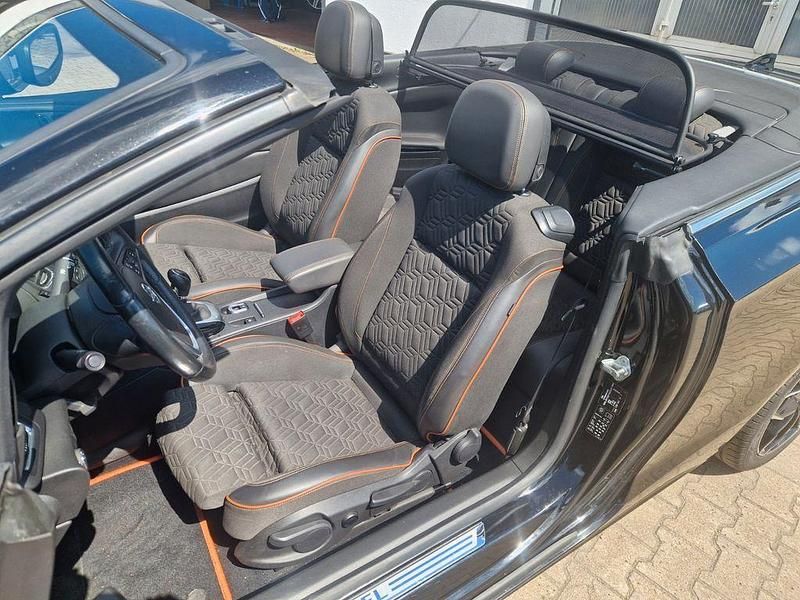 Gebraucht Opel Cascada Innovation 170 PS (125 kW) 2017 Schwarz Cabrio