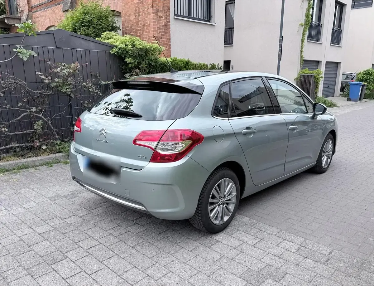 Used Citroën C4 120 HP (88 kW) 2011 Blue Sedan