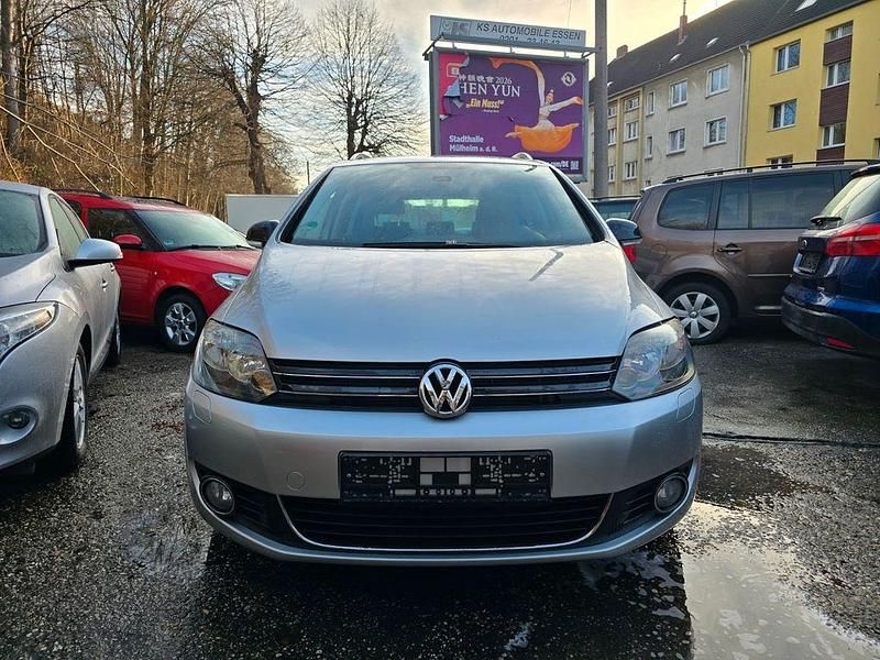 Gebraucht VW Golf VII Style 122 PS (89 kW) 2012 Silber Limousine