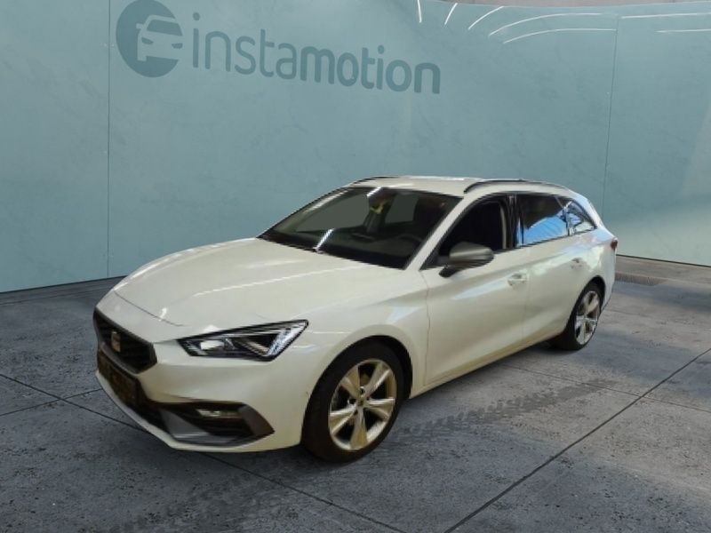 Weiß Gebraucht 2024 Seat Leon FR Van / Kleinbus | 27.400 € (Fairer Preis) - Bild 1/2