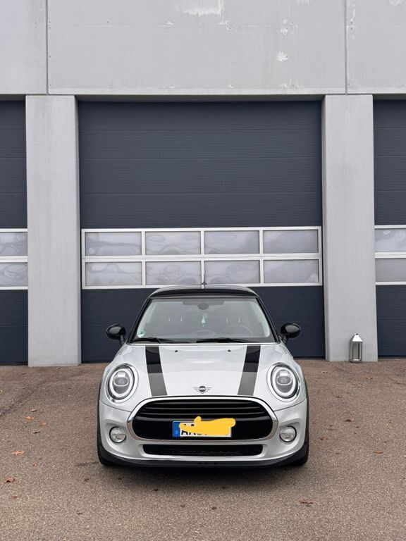 Grau Gebraucht 2019 Mini Cooper Kleinwagen | 15.990 € (Guter Preis) - Bild 1/4