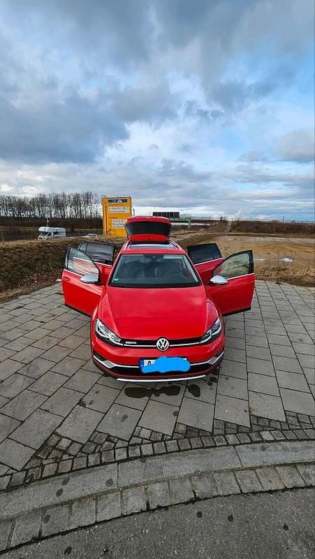 Gebraucht VW Golf Alltrack 179 PS (131 kW) 2019 Rot Kombi