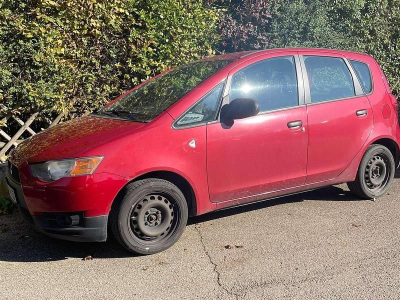 Rot Gebraucht 2008 Mitsubishi Colt Limousine | 800 € (Guter Preis) - Bild 1/4