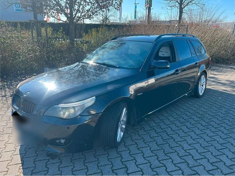 Gebraucht BMW 530 218 PS (160 kW) 2004 Schwarz Kombi