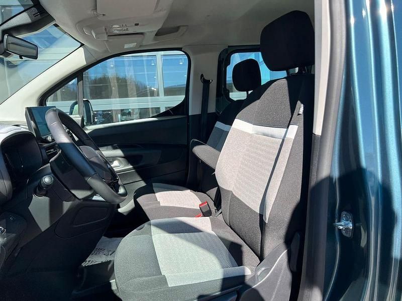 Gebraucht Citroën Berlingo PureTech 110 PS (80 kW) 2024 Blau Van / Kleinbus