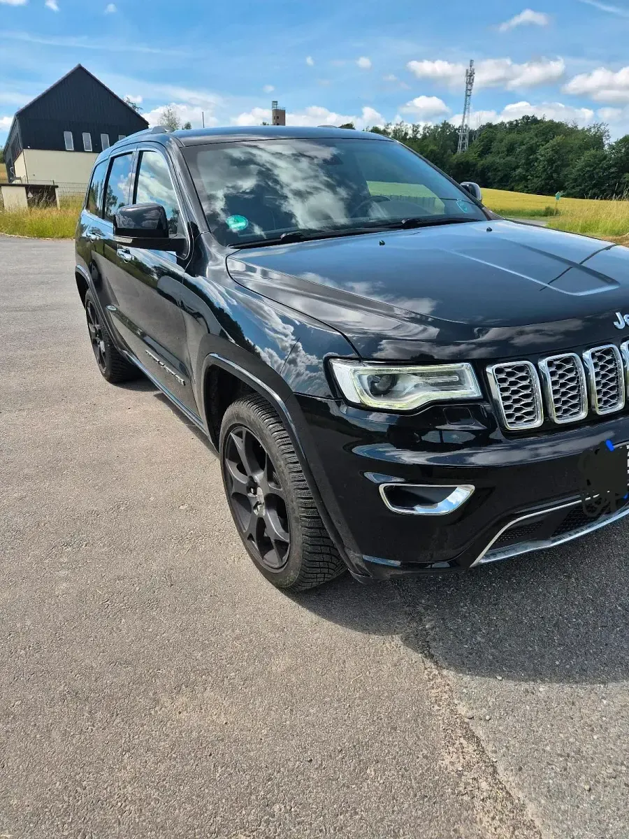 Gebraucht Jeep Grand Cherokee 250 PS (183 kW) 2017 Schwarz SUV