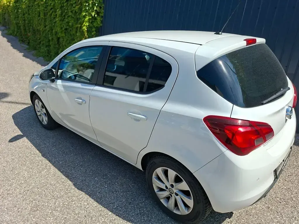 Gebraucht Opel Corsa drive 90 PS (66 kW) 2016 Weiß Kleinwagen