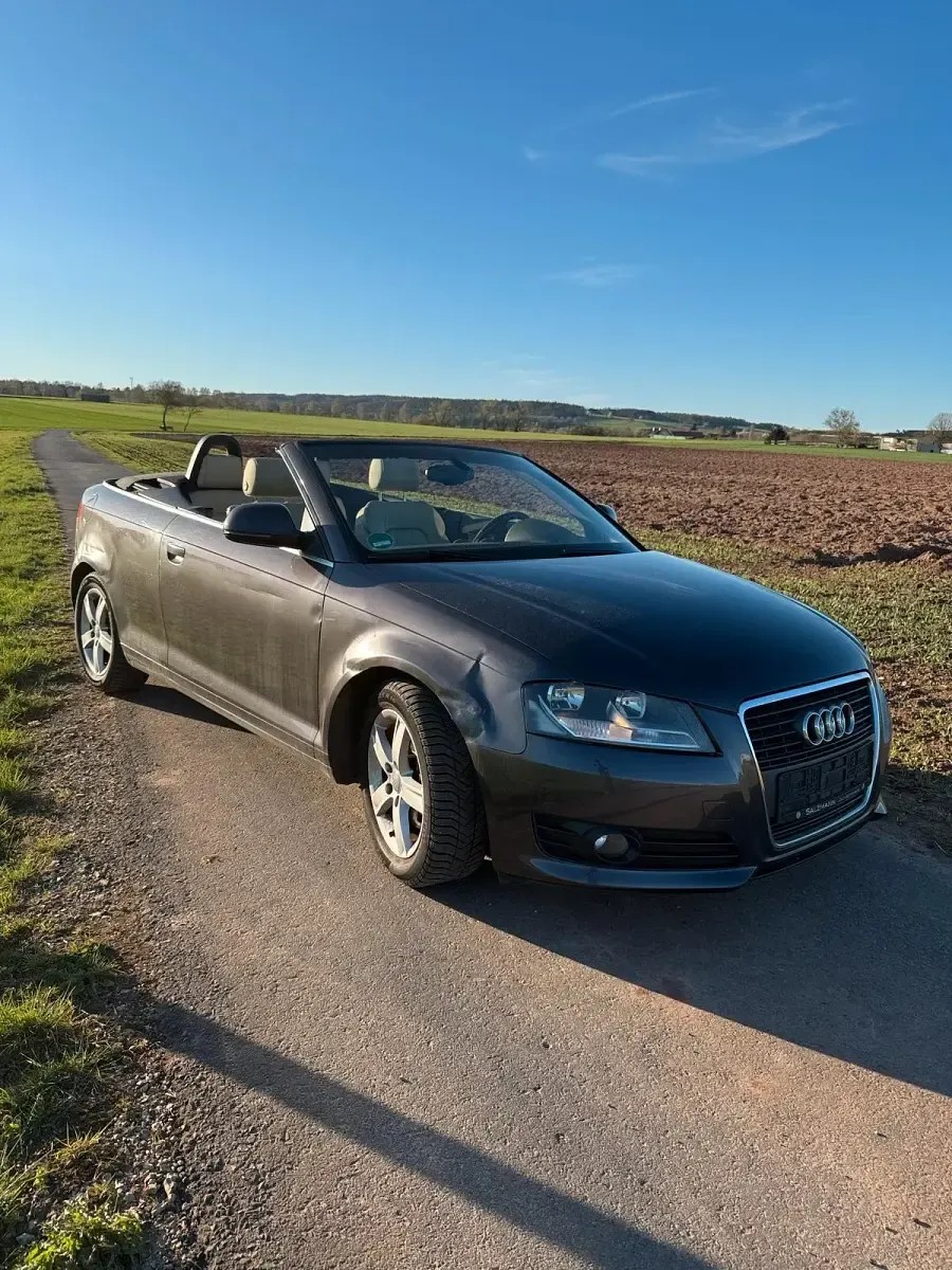 Gebraucht Audi A3 Cabriolet 160 PS (117 kW) 2010 Grau Cabrio