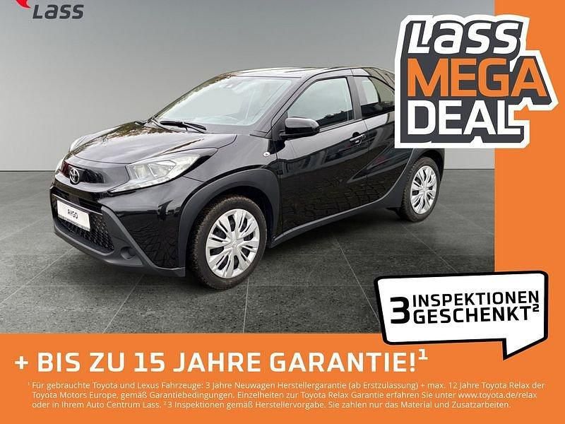 Gebraucht Toyota Aygo Play 72 PS (52 kW) 2023 Schwarz Kleinwagen