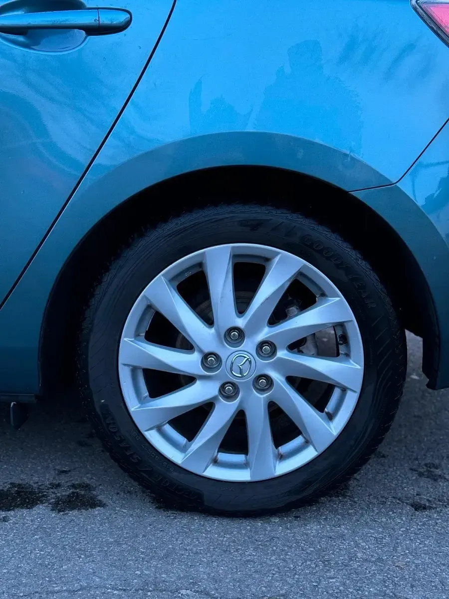 Gebraucht Mazda 3 Center-Line 107 PS (78 kW) 2010 Blau Kombi